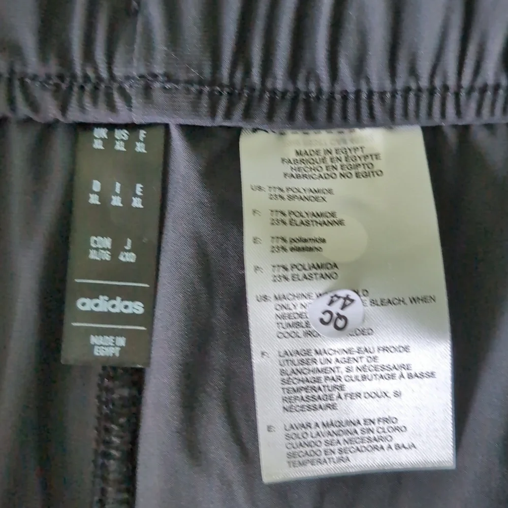 Adidas Men's Essential Shorts X-large